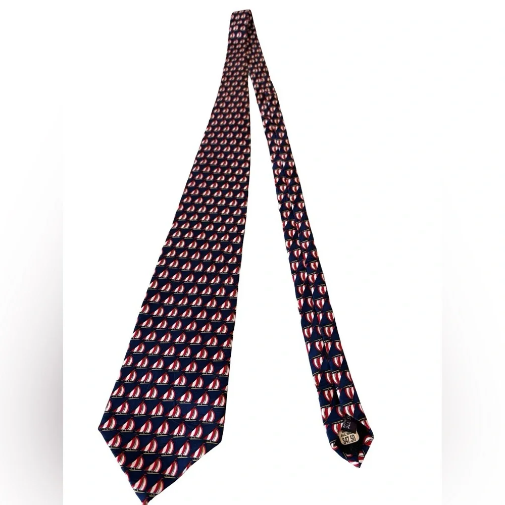 Silk Museum Artifacts Men’s Tie Navy Red Sailboat Print Nautical NWT